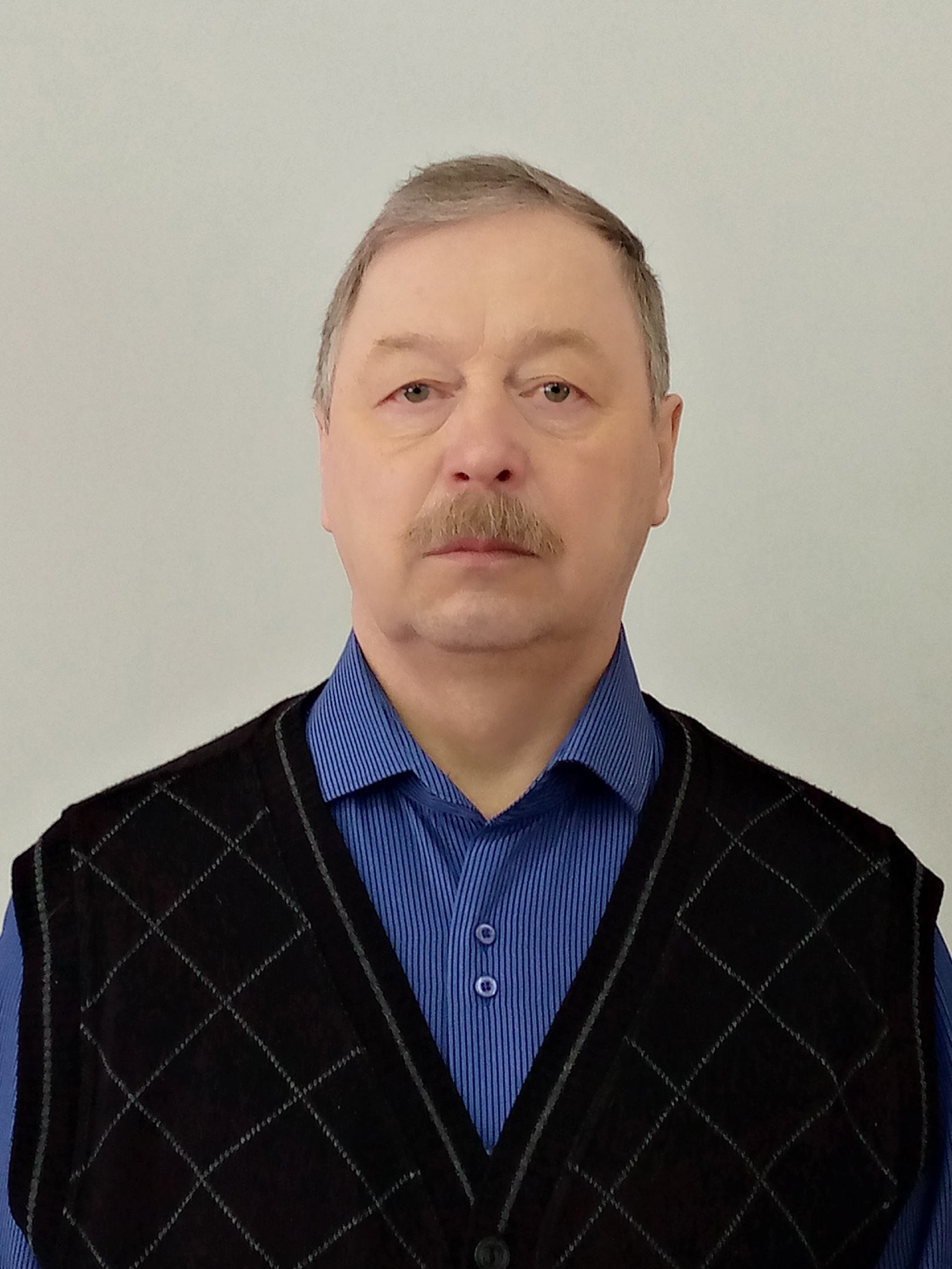 Дюпин Андрей Николаевич.
